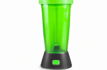Rechargeable Portable Juicing Cup
